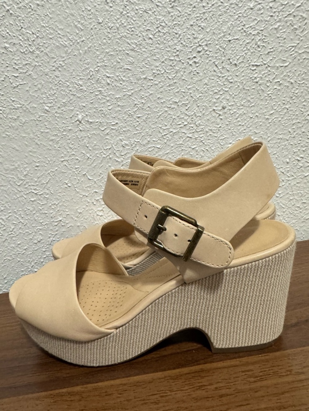 Clarks Maritsa Janna wedge sandals